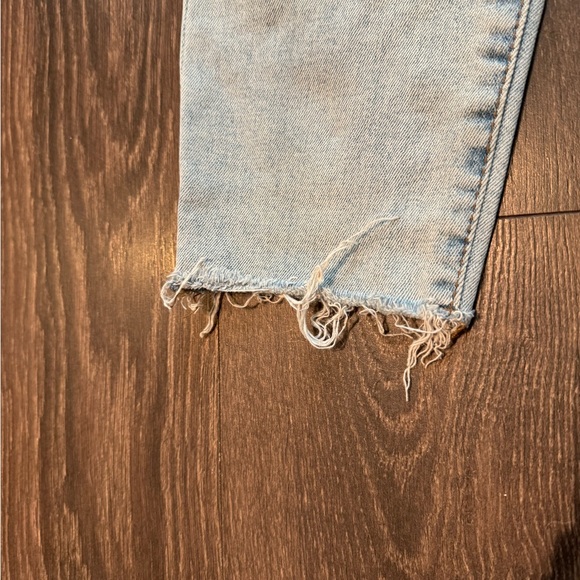 BDG Jeans - Picture 3 of 7